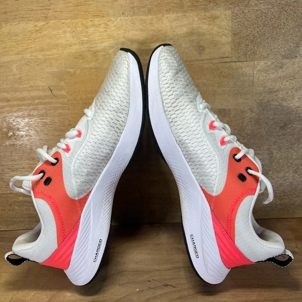 Under Armour Charged Breathe TR3 Womens Size 9.5 Training Shoes Sneakers White - Picture 6 of 10